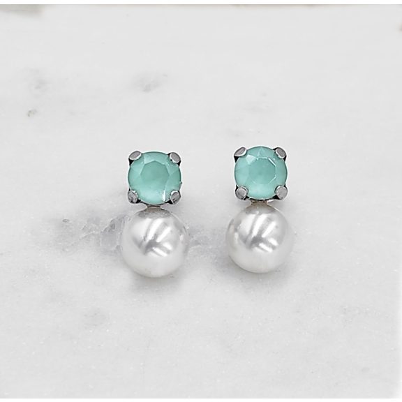 Caterina ezüst, gyöngy és zöld swarovski bedugós fülbevaló Caterina ezüst, gyöngy és zöld swarovski bedugós fülbevaló