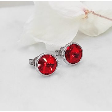 Kira ezüst és piros swarovski bedugós fülbevaló