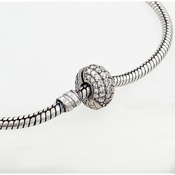 Stopper ezüst charm csillogó kövekkel Stopper ezüst charm csillogó kövekkel
