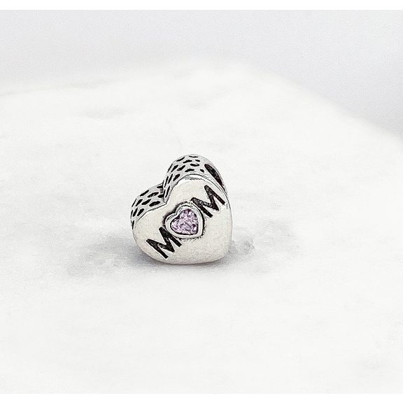 Ezüst Mom szív charm Ezüst Mom szív charm